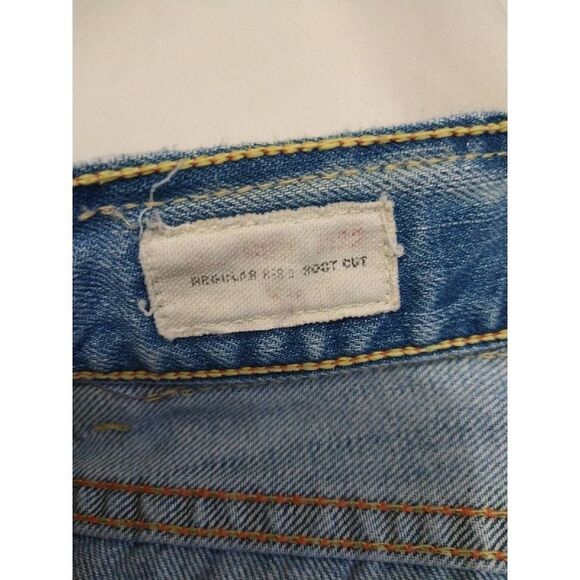 X2 Men's regular boot cut Jeans 
Size 32X30 - Picture 9 of 12